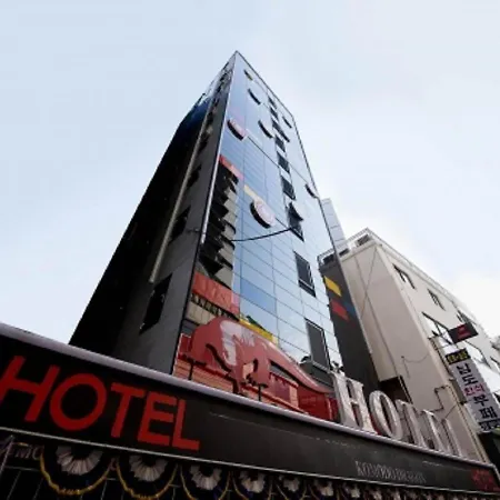 Yeongdeungpo Komodo Hotel