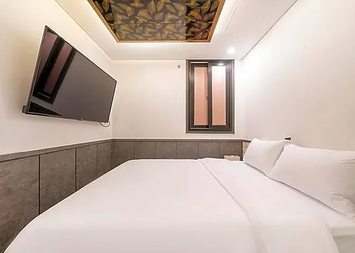 영등포 코모도 호텔 3*